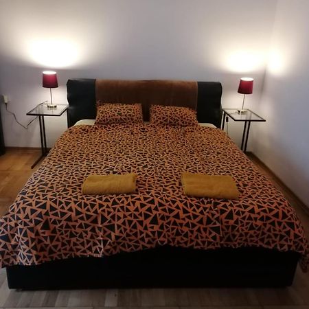 Zagreb Botanical Garden Budget Apartment Екстер'єр фото